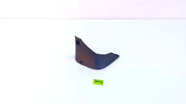 Tesla Model 3 2020 Etu Oikea Lokasuoja OEM 1518764-00-C image 2