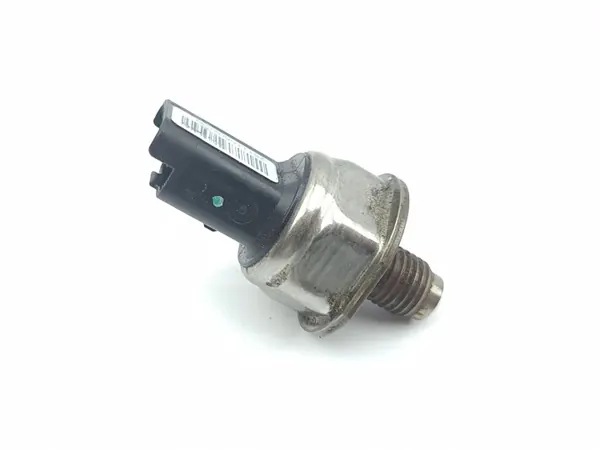 Sensor Presión Combustible Citroen DS4 2011 OEM 9664111780 image 3