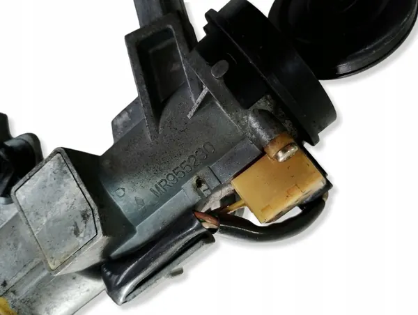 Télécommande Smart OEM MR955230 - État Utilisé image 4
