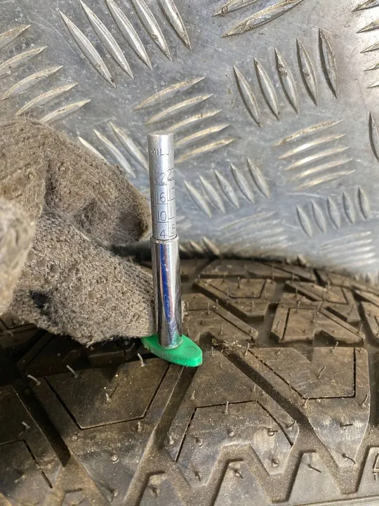 Roue de secours R19 pour Land Rover Discovery 5 image 10