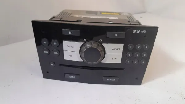 Opel Corsa D Werksradio OEM 13254183 CD MP3 image 2