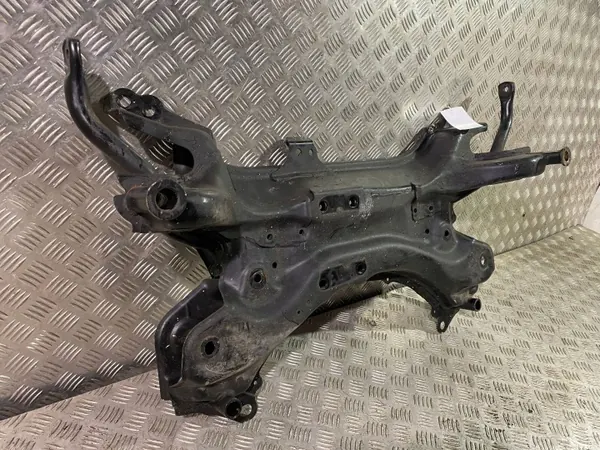 UTO40923 Subchasis delantero Lexus NX 2020 - Usado image 4