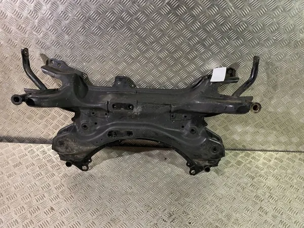 UTO40923 Subchasis delantero Lexus NX 2020 - Usado image 6
