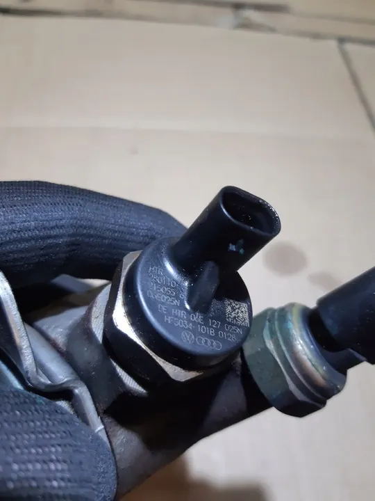 Kraftstoffpumpe AUDI Q5 3.2 FSI 06E906051K 06E127025N image 8