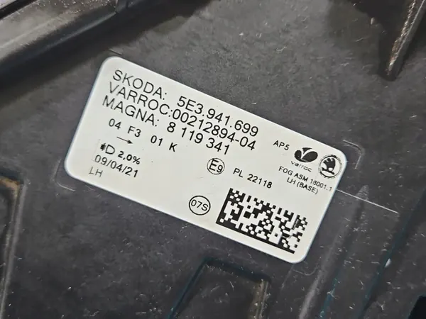 Skoda OE OEM 5E3941699 Farol Dianteiro Esquerdo Halogéneo LED image 6