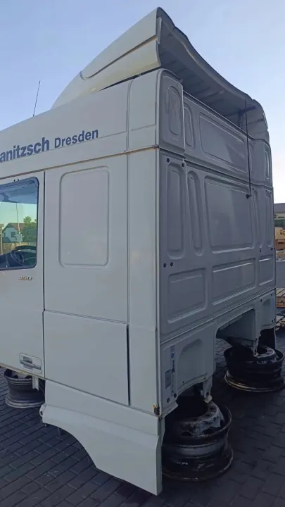 Gebruikte DAF XF 106 cabine - OEM XF 106 onderdeel image 4