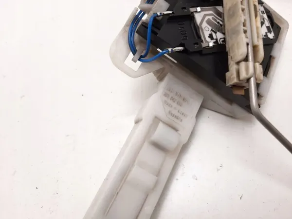 Brandstofniveausensor Volkswagen Touareg I 2009 7L8919679E image 2