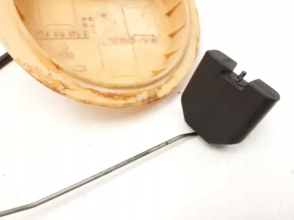 Brandstofniveausensor Volkswagen Touareg I 2009 7L8919679E image 4