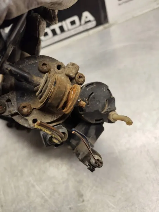 Support compresseur suspension Mercedes-Benz A1643200204 image 6