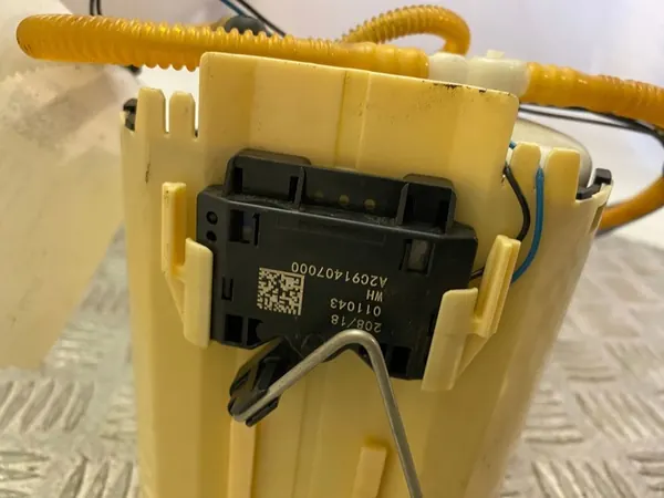 Volvo XC60 2020 Bomba de Combustível 31355994 image 2