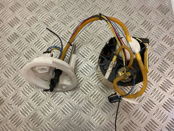 Volvo XC60 2020 Bomba de Combustível 31355994 image 6