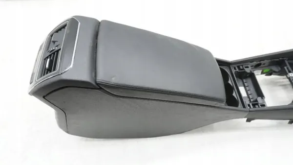 Middenconsole armsteun OEM MMAUTKO-27715 Skoda Superb III image 3