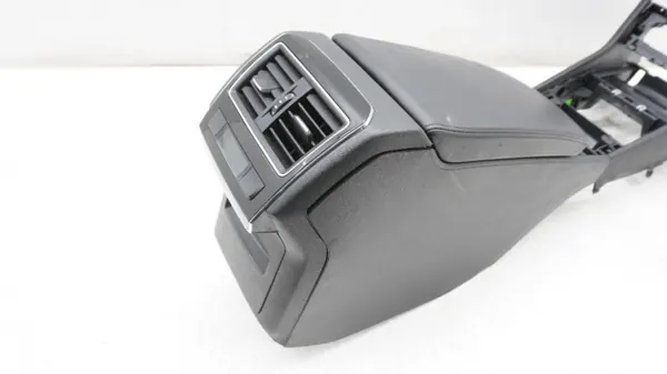 Middenconsole armsteun OEM MMAUTKO-27715 Skoda Superb III image 4