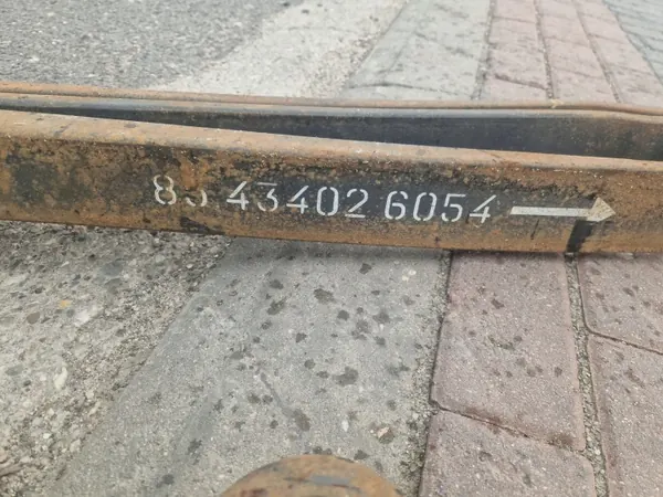 Achter bladveer OEM 85.43402-6054 voor MAN TGM image 3