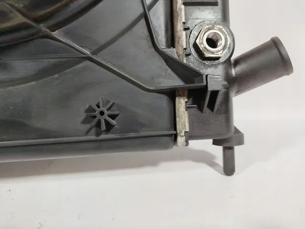 Radiador Frontal Saab 9-5 2009 OEM 5193388 image 4