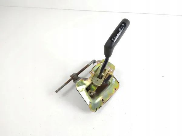Jeep Wrangler Versnellingspook OEM RZV63507 image 2