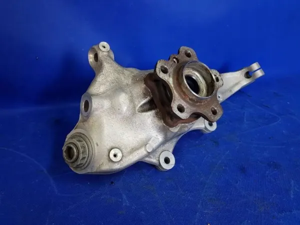 BMW 5 G30 G31 X-Drive etuakselinivel vasen OEM 6884385 image 4