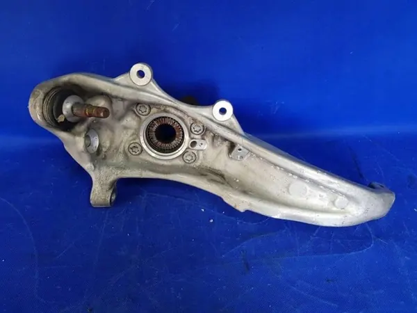 BMW 5 G30 G31 X-Drive etuakselinivel vasen OEM 6884385 image 7