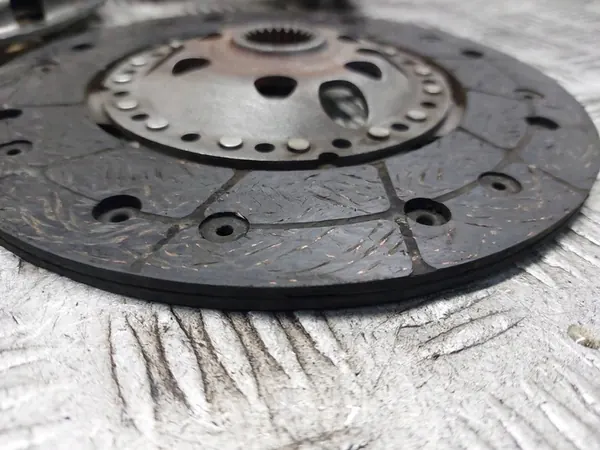 Volante de Dupla Massa Seat Alhambra MK1 1.9 TDI image 4