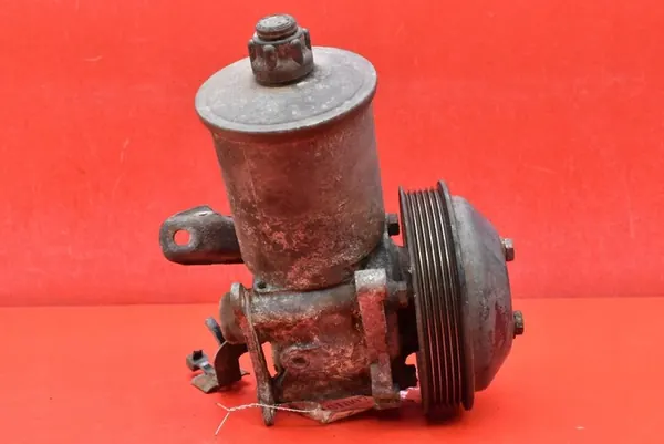 Styrpump Mercedes W210 W202 A2104662601 image 5