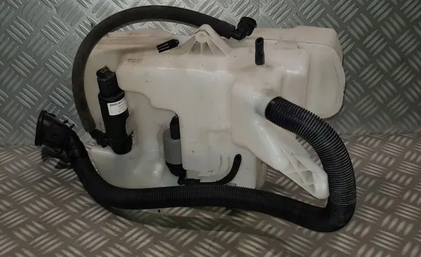 Réservoir de liquide de lavage BMW E60 Sedan 7055349 image 7