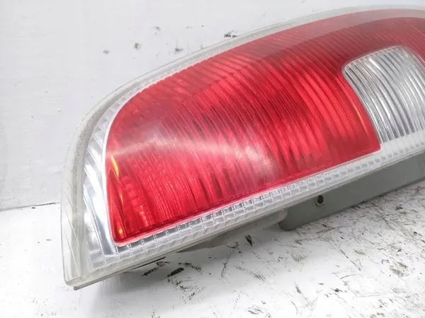 Skoda Roomster (5J) 2010 Luz trasera derecha OEM image 4