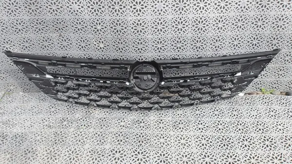 GRILL OPEL ASTRA K image 2