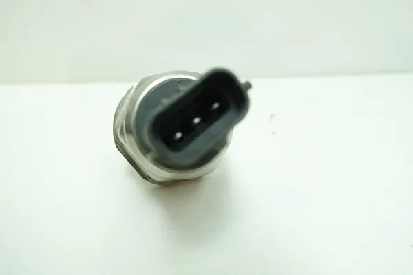 Vemo Brandstofdruksensor Fiat Ducato III image 4