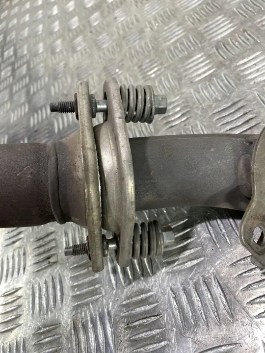 Honda CR-V Auspufftopf OEM FBZ22431 - Gebraucht image 6