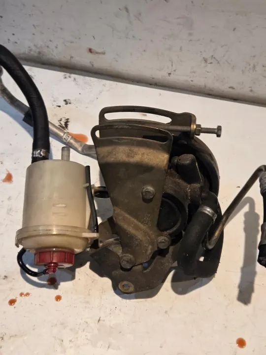 Fiat Servopumpe OEM 55186711 1.6 16V Benzin image 7