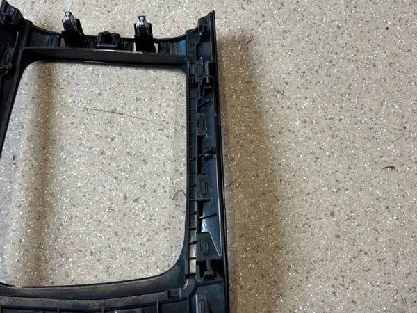 Mercedes-Benz GLC C254 linker frame OEM A2546809002 image 9