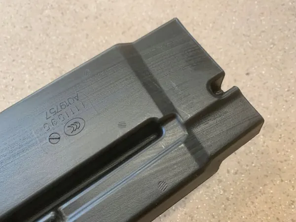 Audi e-tron Luftkanal OEM 4KE819830 Rechte Seite image 4