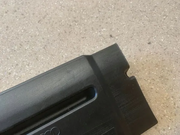 Audi e-tron Luftkanal OEM 4KE819830 Rechte Seite image 8
