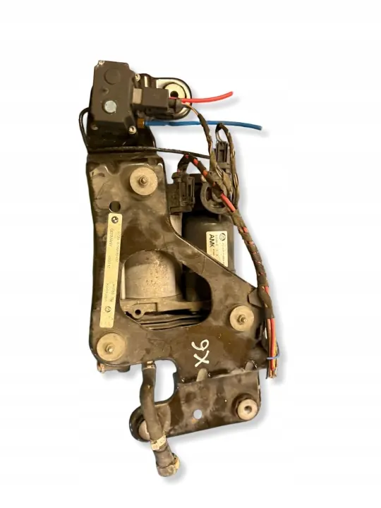 ES015P000101 Ilmajousituskompressori BMW X5 E70:lle image 5