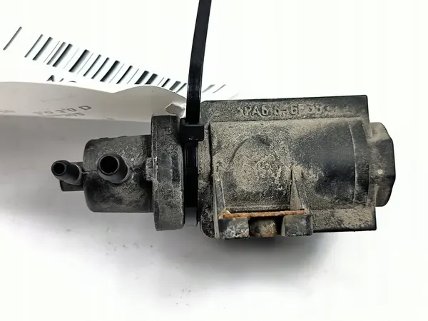 Vanne à vide MK667899 FUSO CANTER 9C18 image 3