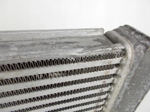 Intercooler OEM 1K0145803P pour Audi A3 S3 2.0 TFSI image 3