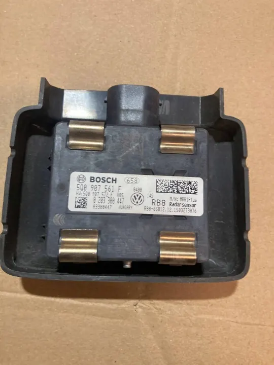 Sensor radar Volkswagen OEM 5Q0907561F - Usado image 3