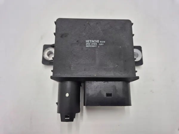 Gloeiplug Controller Module Hitachi 2502194 BMW F01 F10 image 1