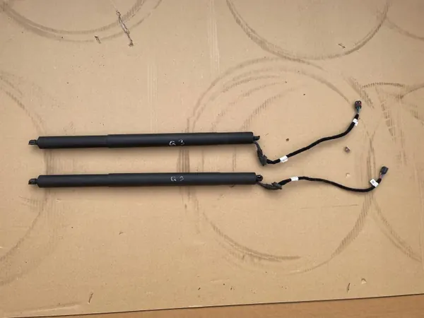 OEM 83A827851B Audi Q3 Actionneurs Hayon Arrière image 2