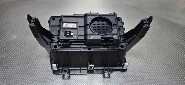 Carregador Indução Kia Niro II 1.6 GDI 2023 OEM 84630-AT000 image 3
