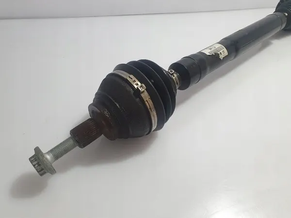Höger fram drivaxel VW Scirocco TSI OEM image 2