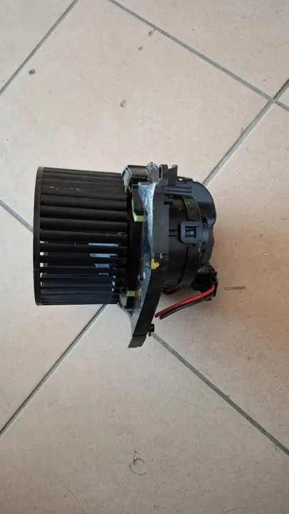 Verwarmingsventilator Motor Renault Arkana image 2