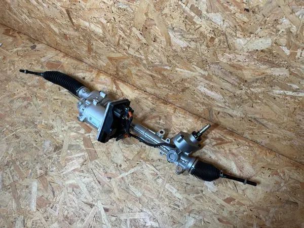 Tesla Model Y Getriebe OEM 1188832-00-A Gebraucht image 10