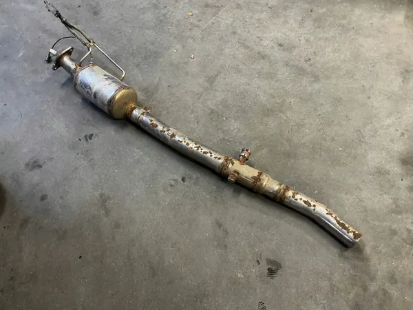 Katalysator OEM PZ11-5L230-GB Ford Kuga image 2