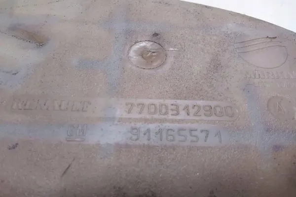 Tanque de expansão Renault Trafic II 2.0L OEM 7700312900 image 2