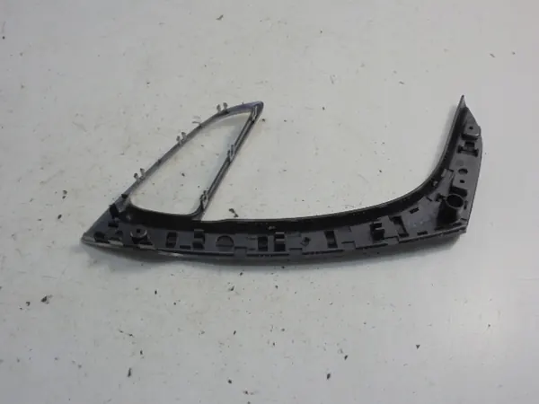 Opel Astra J inredningshandtag OEM 340685796 image 4