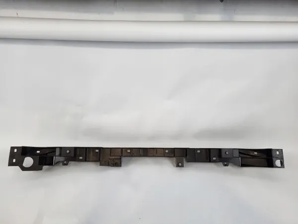 OEM 620909519R Etupuskurin Kiinnike Renault Clio V:lle image 8