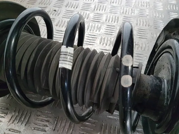 Ammortizzatore anteriore Mercedes-Benz A W176 2015 A1763201838 image 8