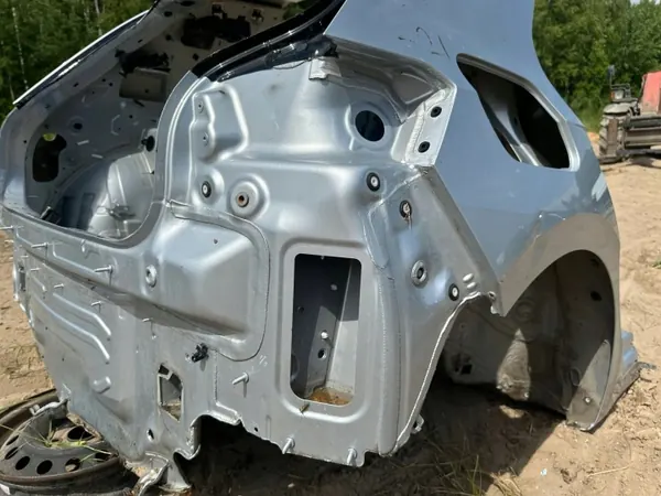 Gebruikte Volkswagen ID.4 achterzijde carrosserie - OEM NA image 7