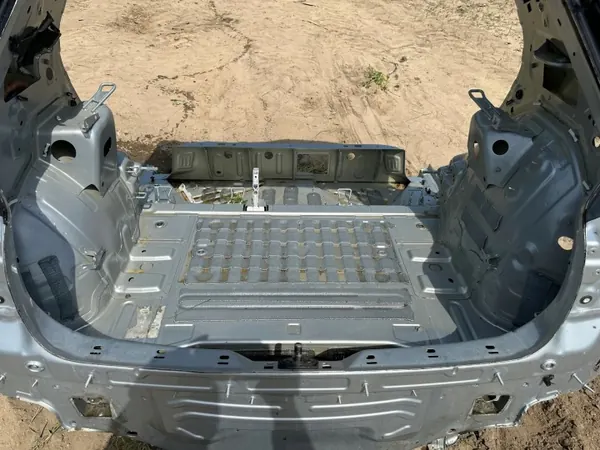 Gebruikte Volkswagen ID.4 achterzijde carrosserie - OEM NA image 8